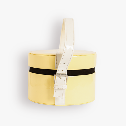 DRAMA STORAGE VANITY CASE