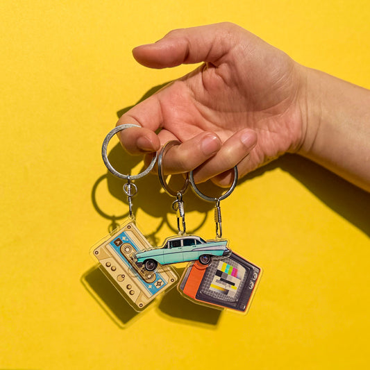 RETRO VIBES KEYCHAIN SET