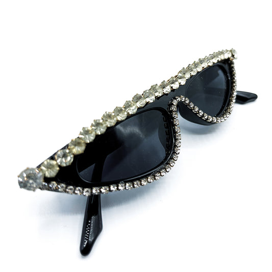 RHINESTONE ADORNED STATEMENT SUNGLASSES