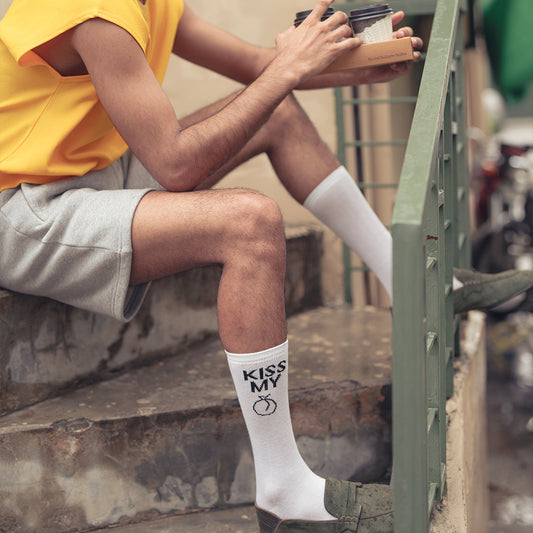 READ THE SOCKS